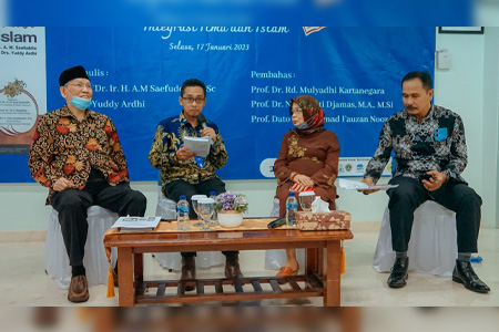 Universitas Al-Azhar Indonesia Selenggarakan Bedah Buku Integrasi Ilmu Dan Islam