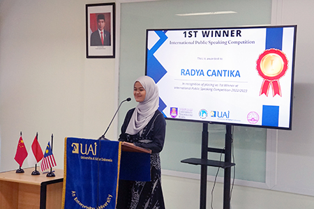 Mahasiswi UAI Raih Juara 1 International Public Speaking Competition 2023