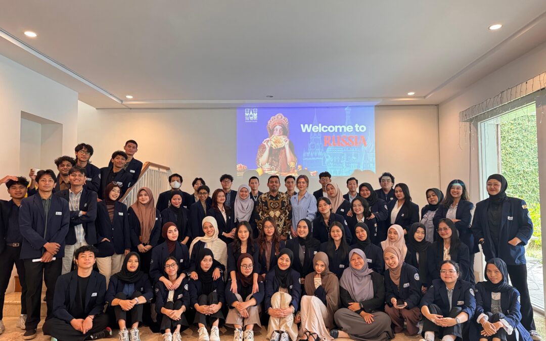 Seru dan Edukatif! Mahasiswa HI UAI Berkunjung ke Russian House in Indonesia