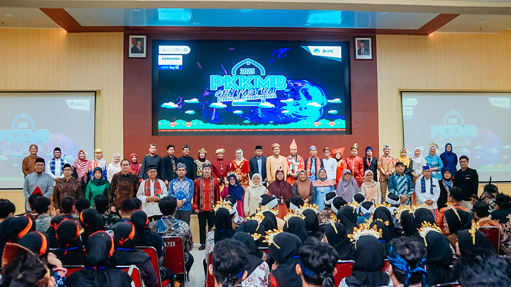 PKKMB UAI 2025 Hari Pertama : Penyambutan Mahasiswa Baru hingga Talkshow Bersama CNN Indonesia