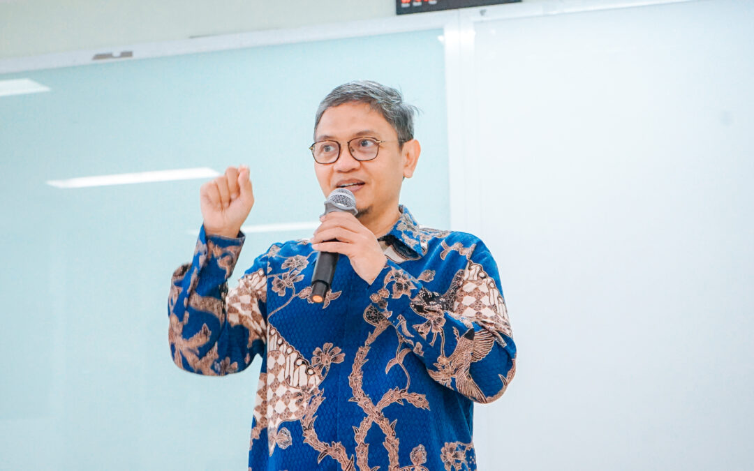 Seni Memimpin Perguruan Tinggi: Misi Suci Akademik dan Realita Keuangan