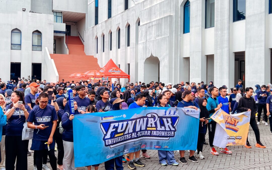 Sivitas Akademika UAI Ramaikan Fun Walk 2025, Pererat Silaturahmi dan Gaya Hidup Sehat