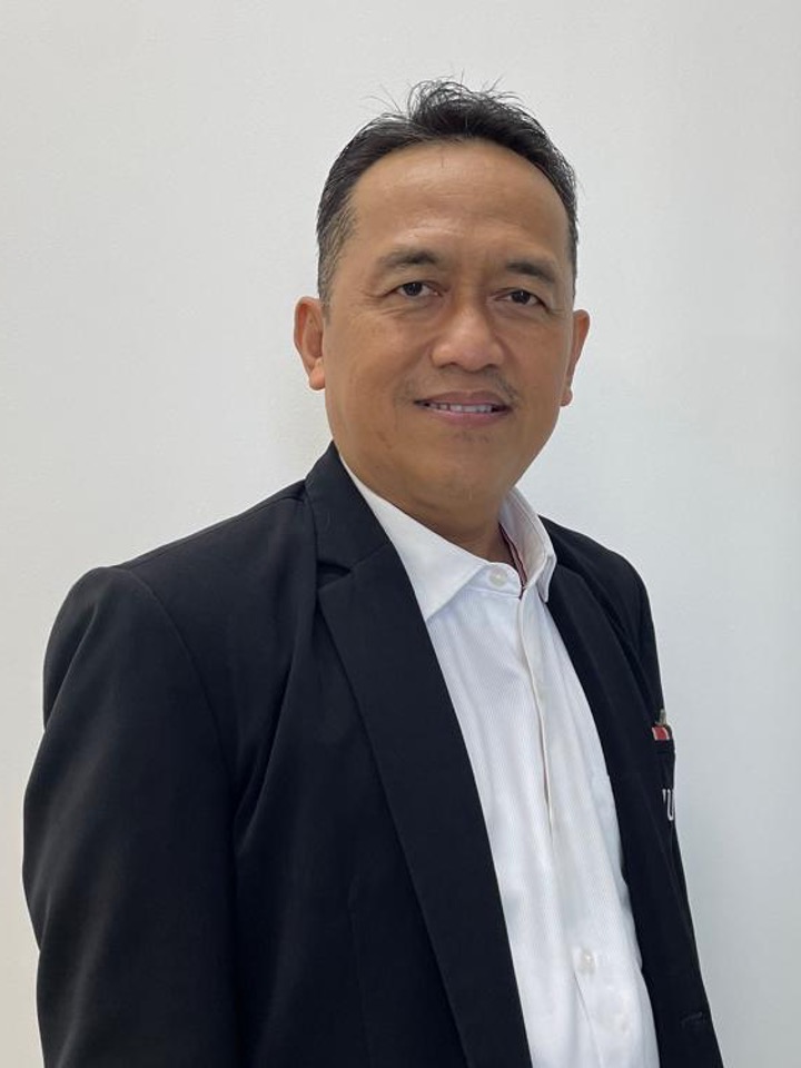 Dr. Heri Herdiawanto, S.Pd., M.Si.