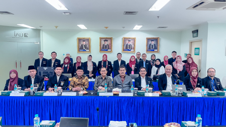 Asesmen Lapangan Akreditasi Prodi Magister Linguistik Terapan UAI Bersama BAN-PT