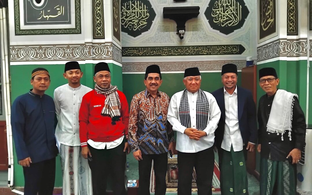 UAI Sambut Prof. Din Syamsuddin dalam Tausiyah Tarawih di Masjid Agung Al Azhar