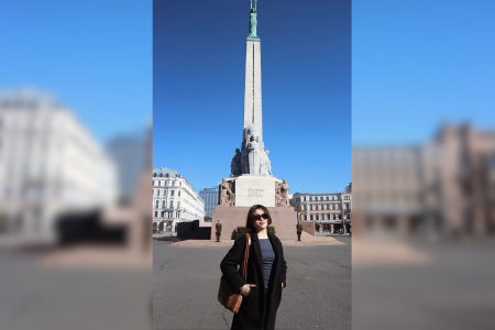 Sunyi tapi Bermakna: Pengalaman Mahasiswi UAI Merayakan Idulfitri di Latvia