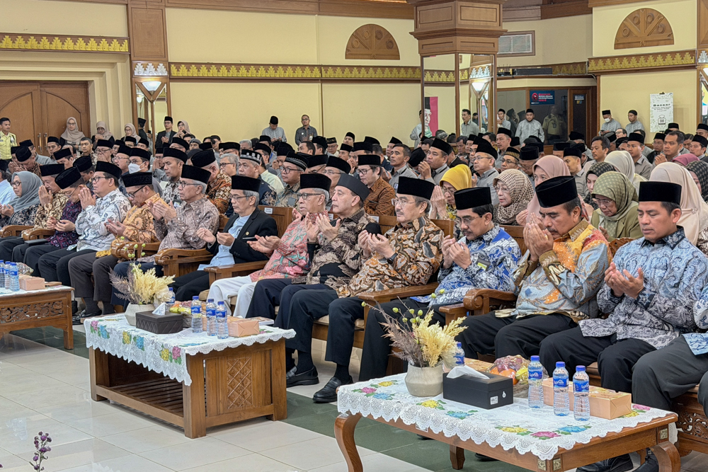 UAI Hadiri Milad ke-74 YPI Al Azhar, Perkuat Silaturahmi dan Komitmen Pendidikan Berkemajuan