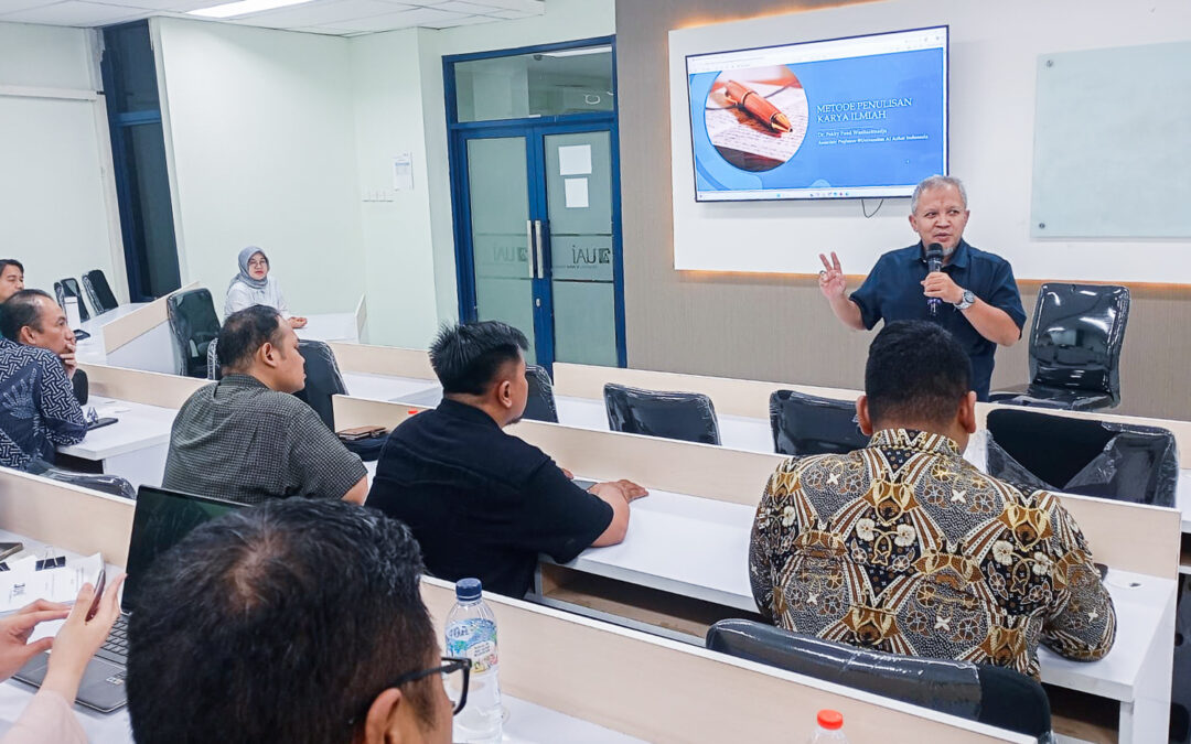 Seminar Publikasi Penelitian Magister Ilmu Hukum UAI, Kupas Strategi Publikasi dan Tata Cara Penulisan Karya Ilmiah untuk Mahasiswa Pascasarjana