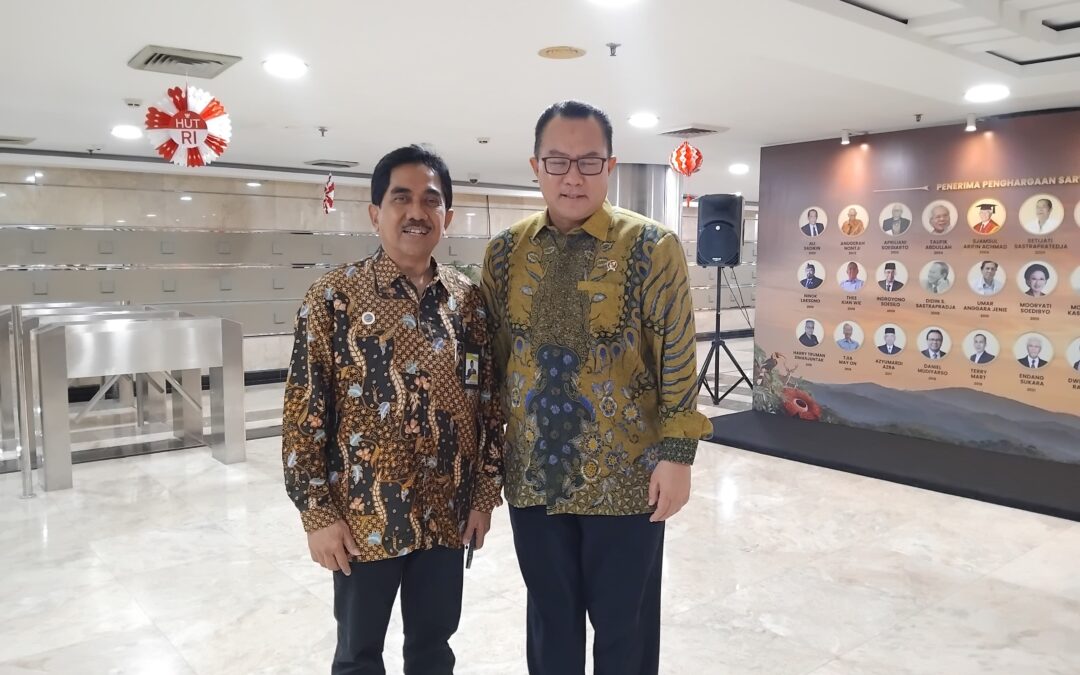 Talenta Unggul Riset Indonesia Raih Sarwono Award 2026, Rektor UAI Turut Hadir