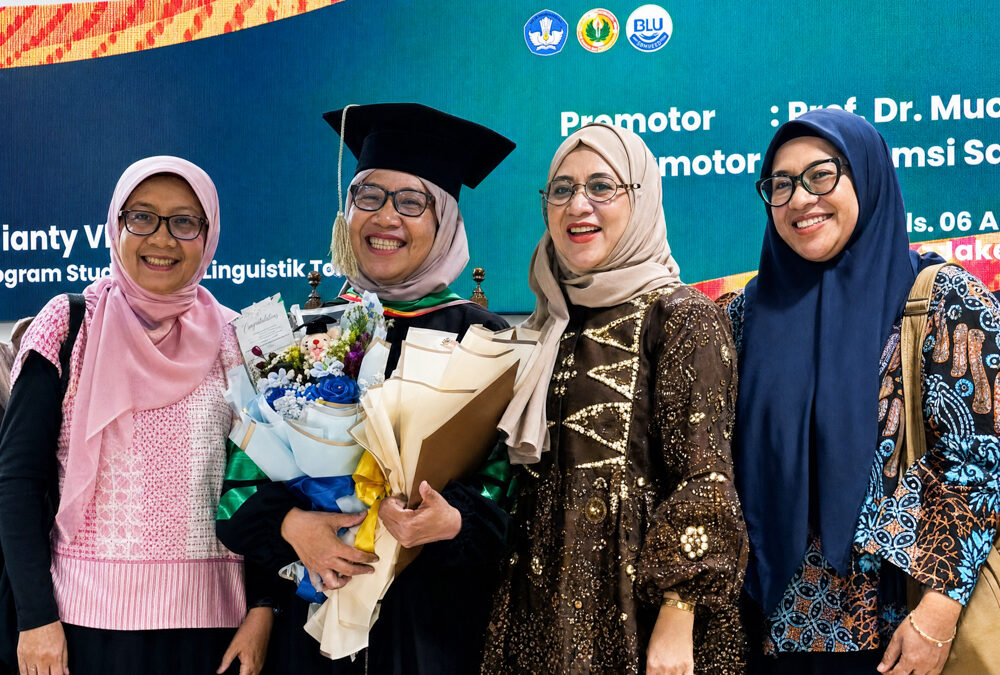 Rancang Model Bahan Ajar Komunikasi Bisnis Bahasa Jepang Berbasis Pragmatik, Dosen Prodi Bahasa dan Kebudayaan Jepang UAI Raih Gelar Doktor
