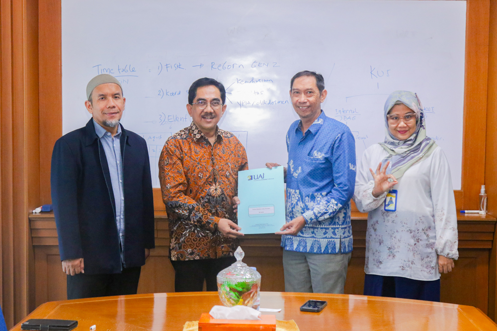 Dr. Fachmi Ibrahim Raih Jabatan Lektor, UAI Dorong Penguatan Kompetensi Komunikasi